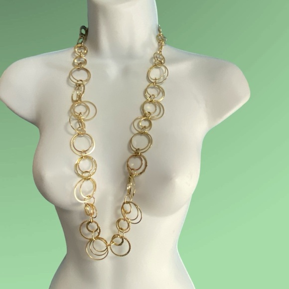 DAISY FUENTES Gold Tone Ring Link Long Necklace - Picture 4 of 10